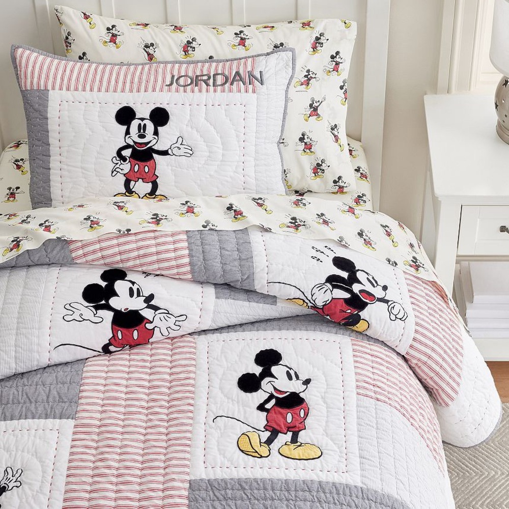 Pottery Barn Kids Disney Mickey Mouse Quilt Bedding 4 piece set - Full/Queen
